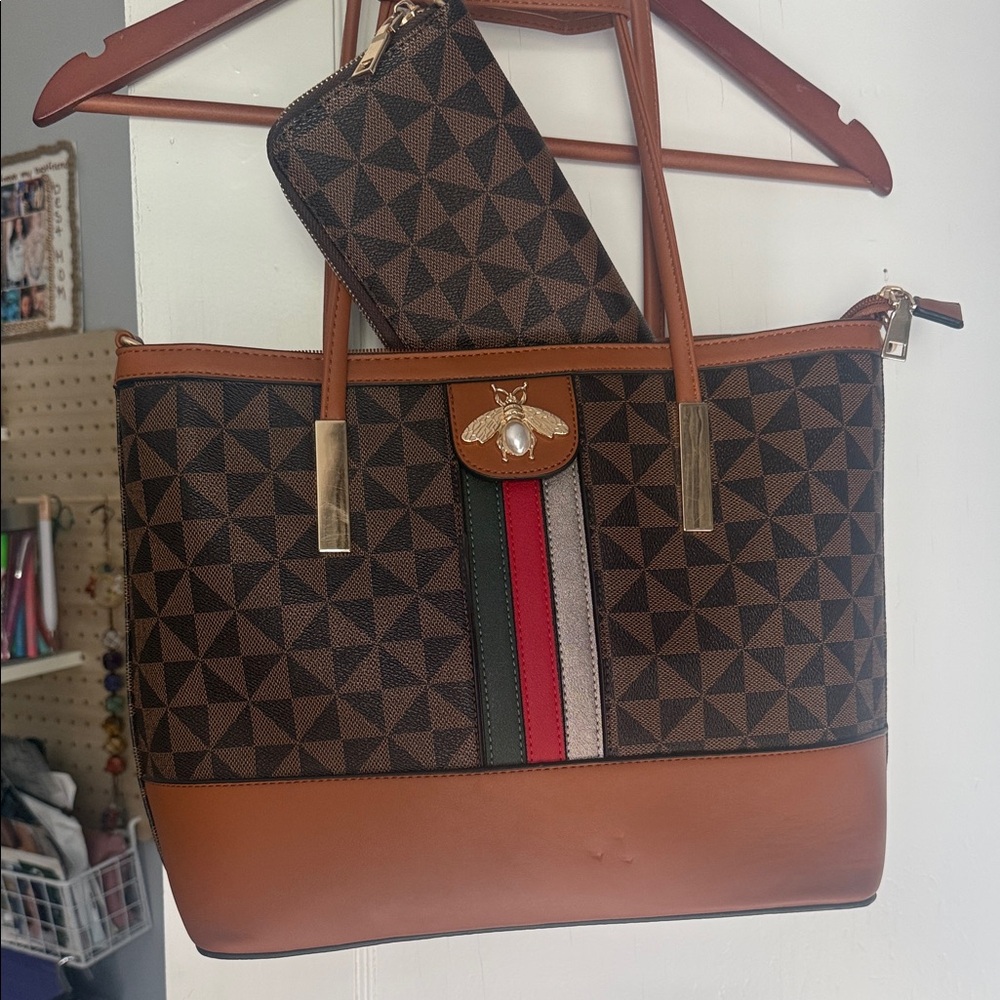 Brown Geometric Tote Bag with Wallet